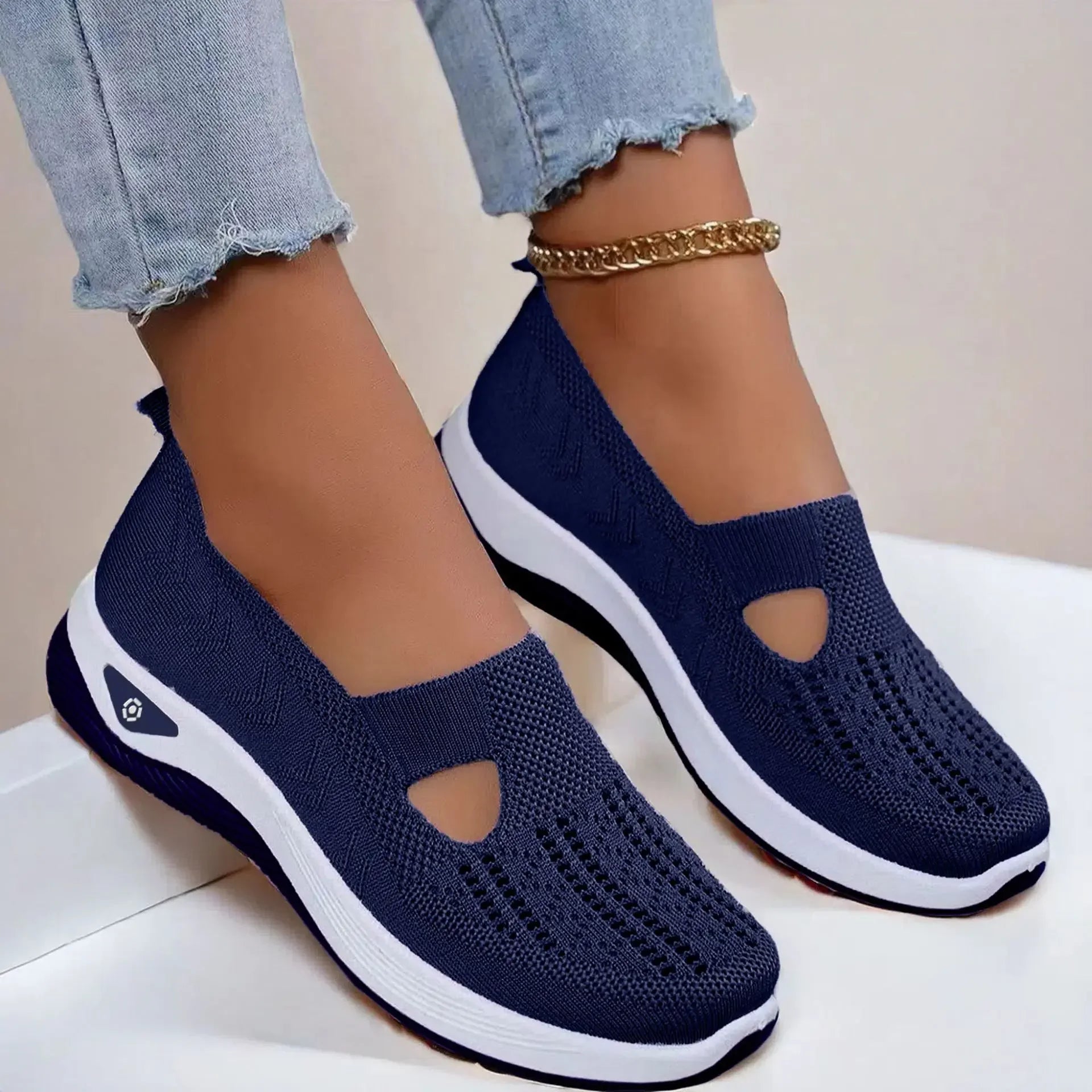 Women’s Breathable Walking Flats