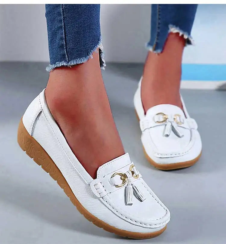 Women’s Comfortable Nurse Flats