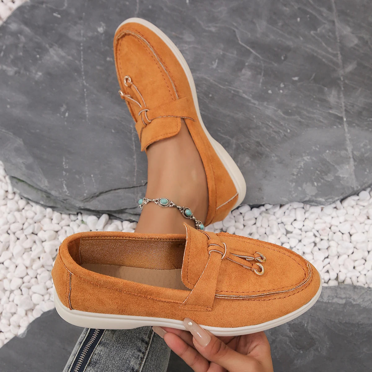 Women’s Retro Slip-On Flats