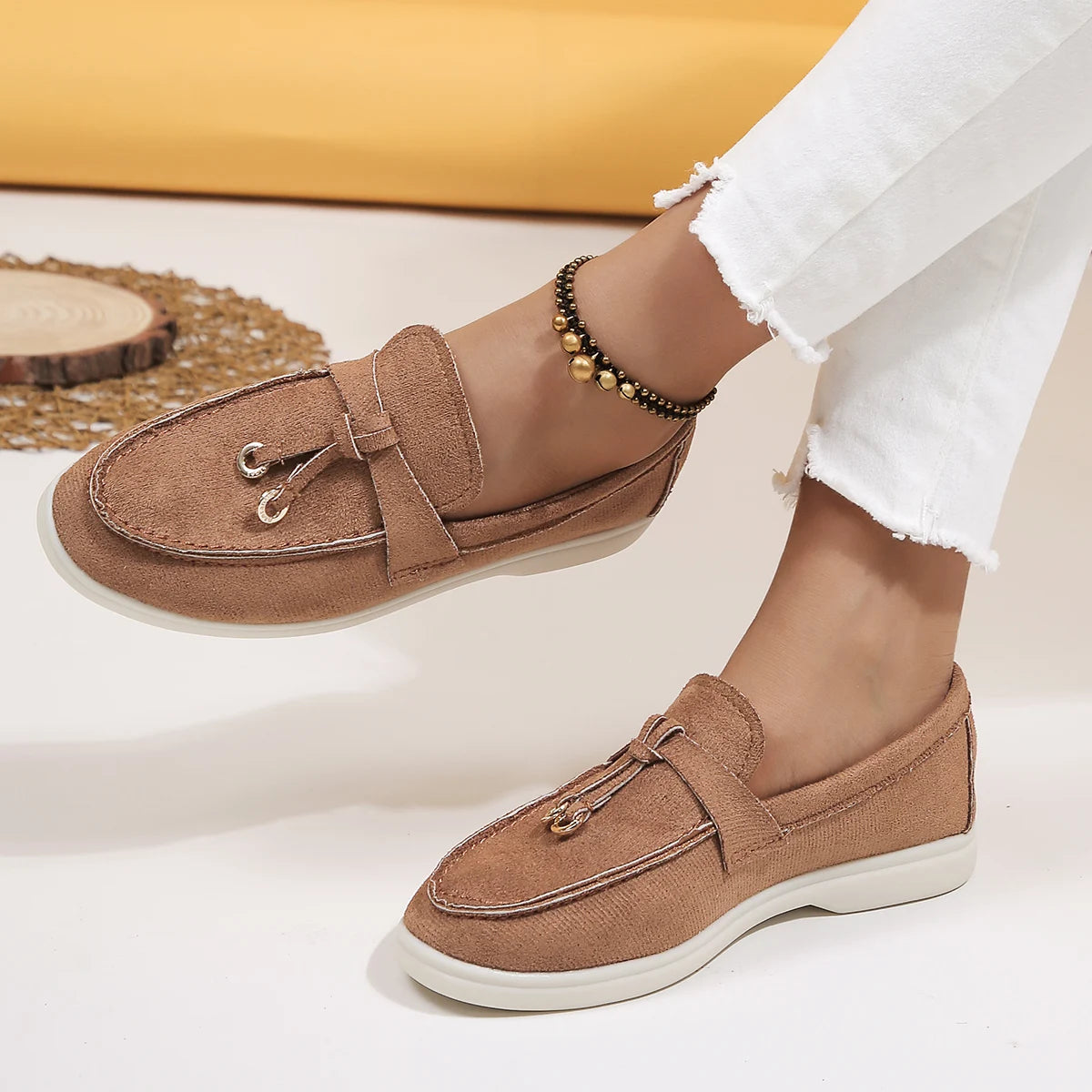 Women’s Retro Slip-On Flats