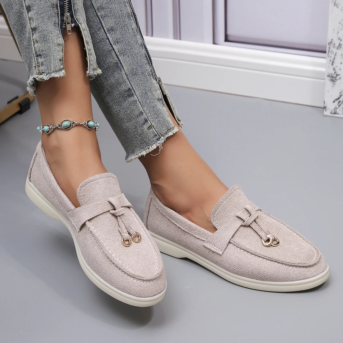 Women’s Retro Slip-On Flats