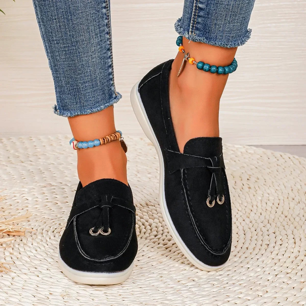 Women’s Retro Slip-On Flats