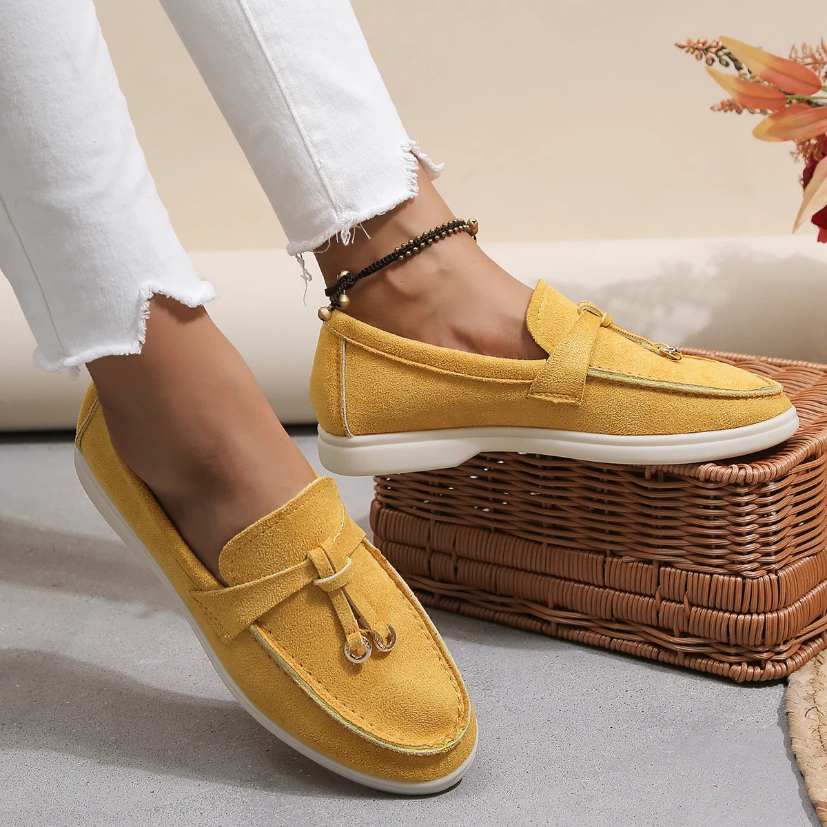 Women’s Retro Slip-On Flats
