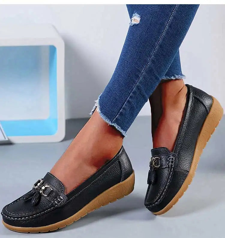 Women’s Comfortable Nurse Flats