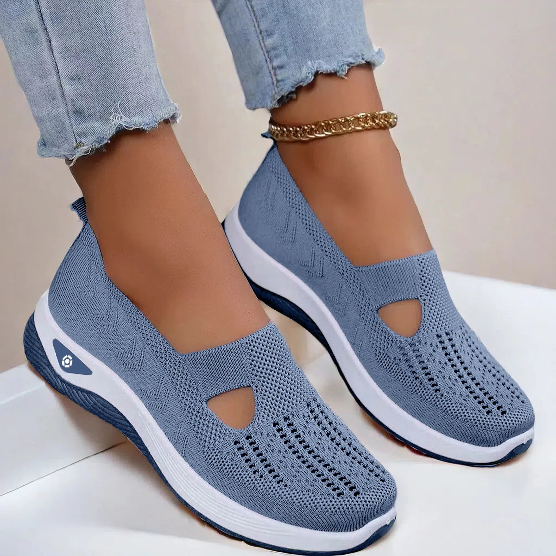 Women’s Breathable Walking Flats